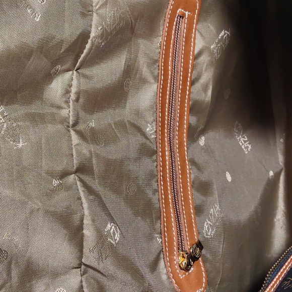 Kenzia by KU Italy Carry-on Bag - Picture 10 of 14